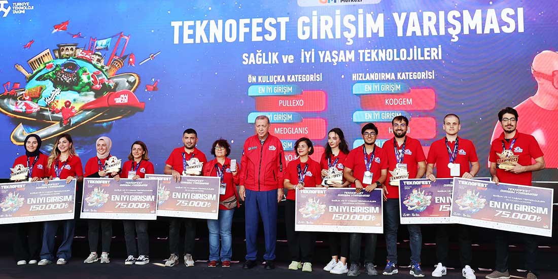 innovation-with-women-entrepreneurs-merve-sahin-received-award-from-teknofest.